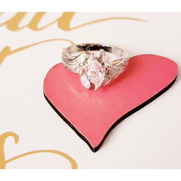 New Retro Horse Eye Shape Ring - Picture 3 of 5